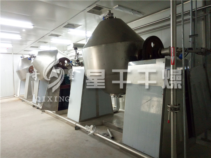 SZG系列雙錐回轉(zhuǎn)真空干燥機